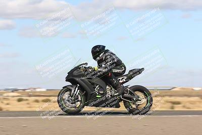 media/Nov-03-2024-TrackDaz (Sun) [[44580f4982]]/B Group/1220pm (Wheelie Bump)/